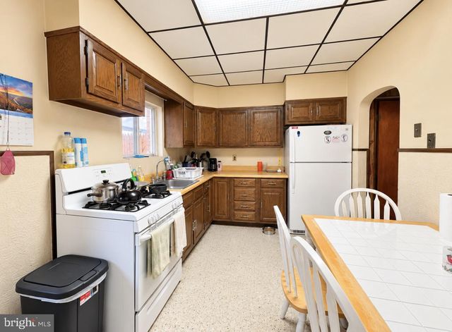 7035 ALGARD ST, Philadelphia, PA 19135