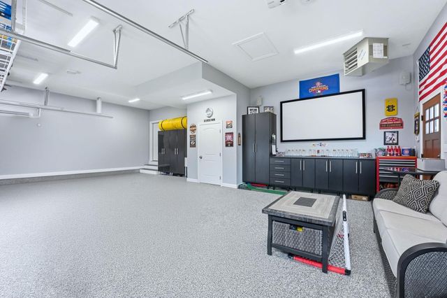 7790 E Cherokee Road, Syracuse, IN 46567