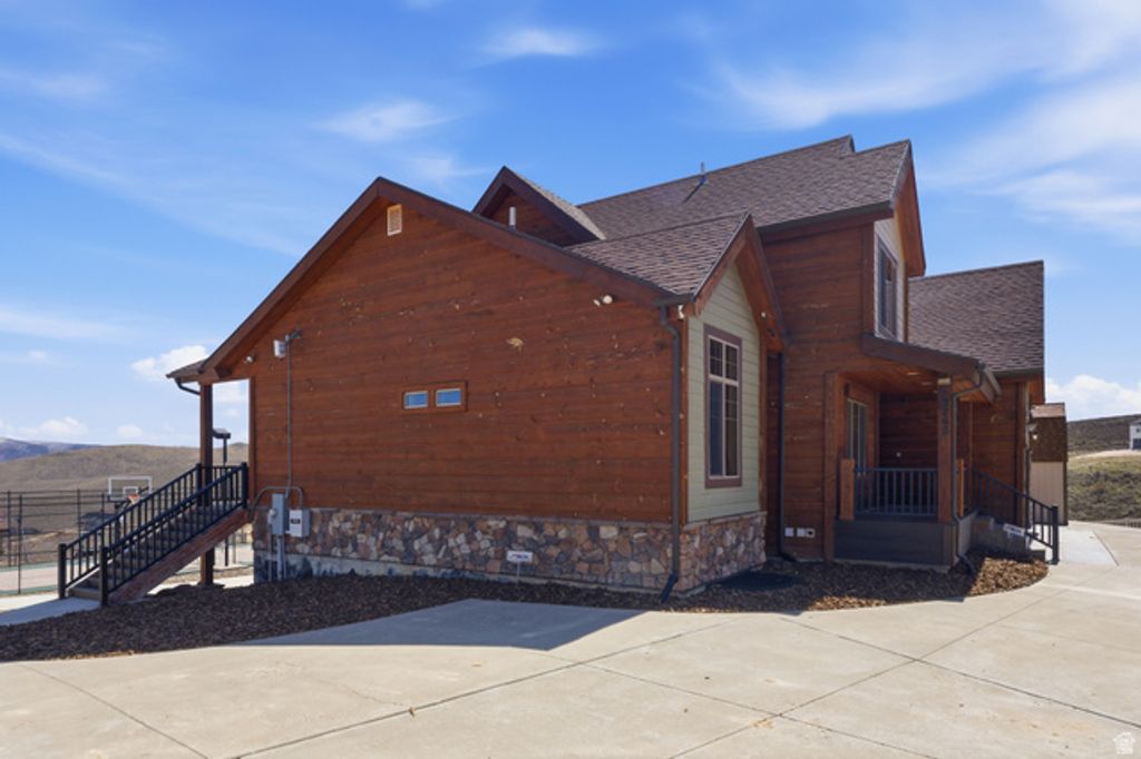 Image 35 of property listing at 3263 S CHUKAR DR, Garden City, UT 84028