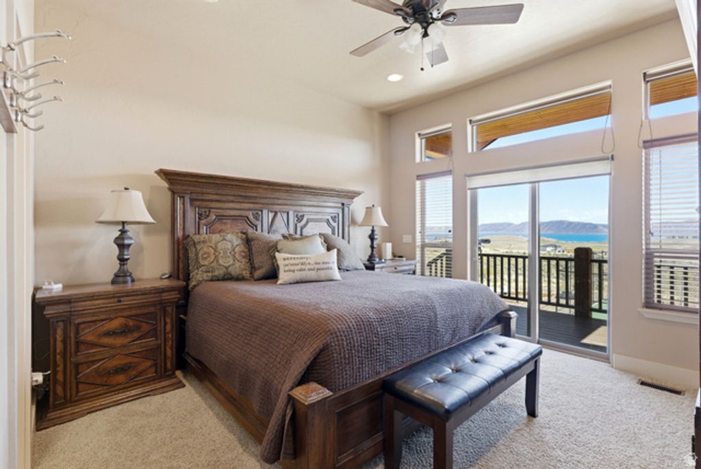 Image 8 of property listing at 3263 S CHUKAR DR, Garden City, UT 84028