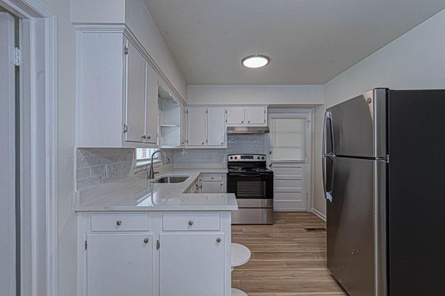 2864 Hawthorne Drive, Columbus, GA 31903