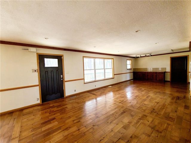 18772 Davis Road, Rogers, AR 72756