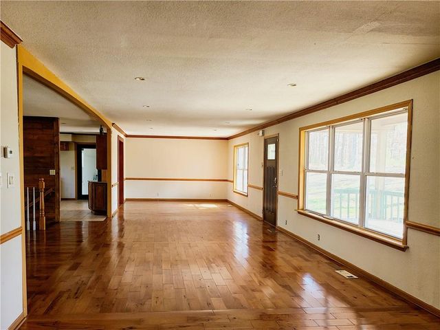18772 Davis Road, Rogers, AR 72756