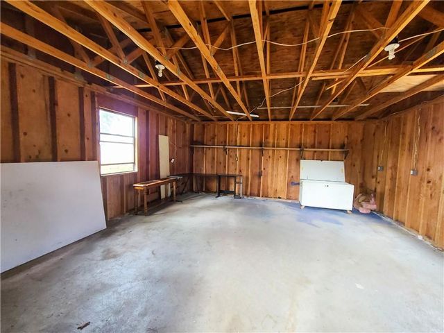 18772 Davis Road, Rogers, AR 72756