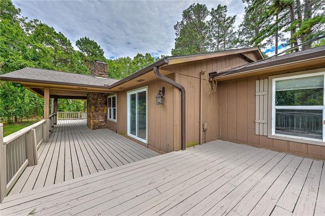 18772 Davis Road, Rogers, AR 72756