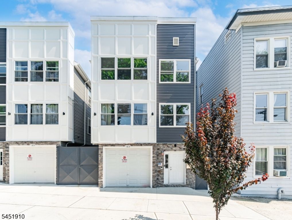 185 Sylvan Ave, Newark City, NJ 07104 — photo 2
