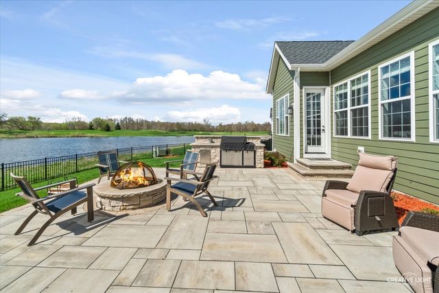 3556 Crosswater Court, Elgin, IL 60124