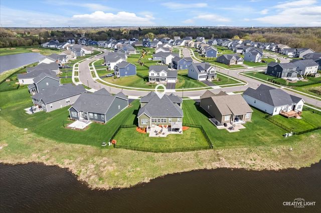 3556 Crosswater Court, Elgin, IL 60124