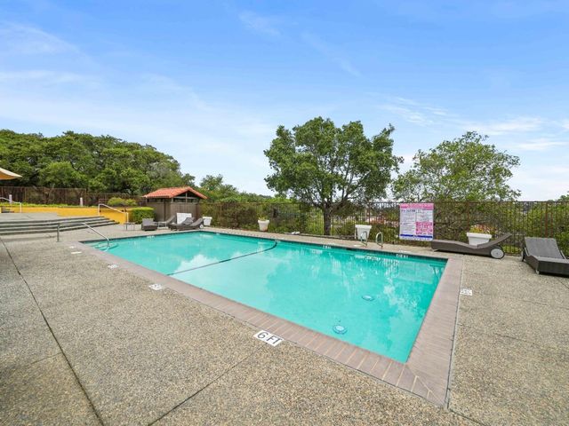 1700 De Anza Boulevard 108, San Mateo, CA 94403