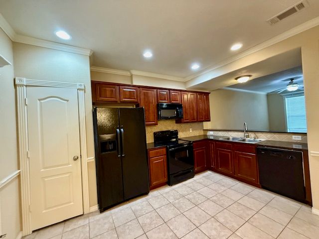 1000 Spring Loop 1806, College Station, TX 77840