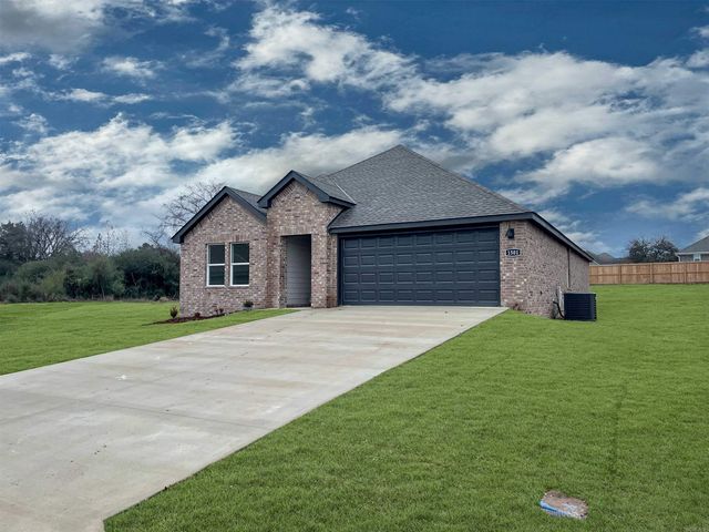 1501 Ridgefield Circle, Searcy, AR 72143