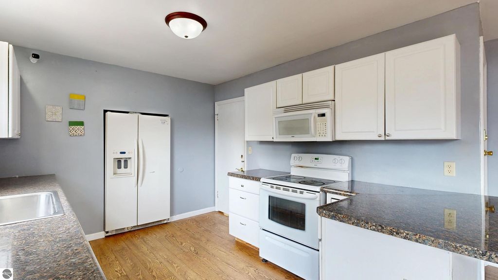 Image 24 of property listing at 1524 Ridge, Mt Pleasant, MI 48858