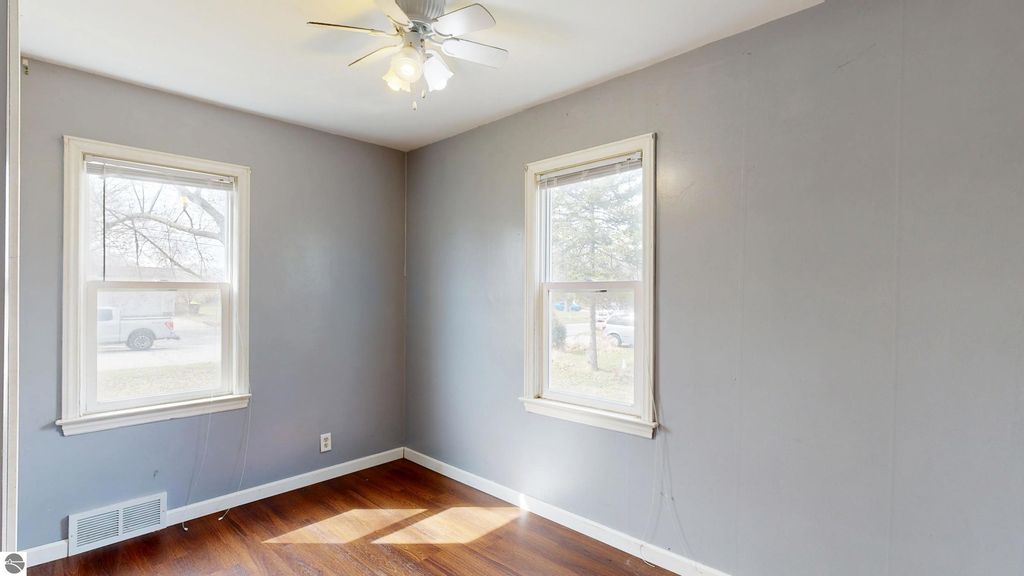 Image 30 of property listing at 1524 Ridge, Mt Pleasant, MI 48858