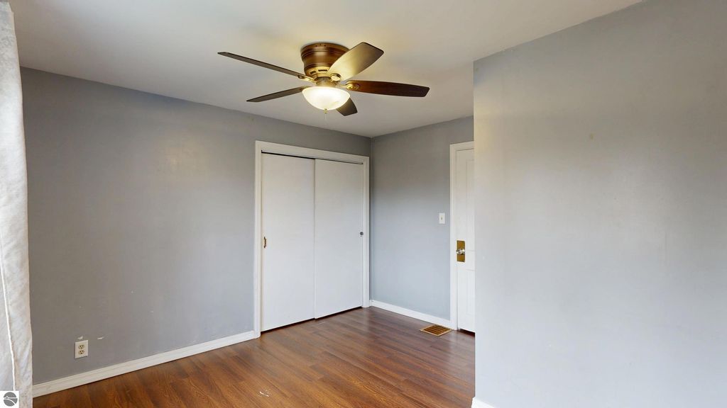 Image 39 of property listing at 1524 Ridge, Mt Pleasant, MI 48858