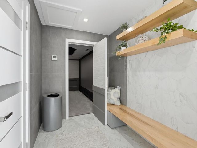 2210 NE 3rd Ave Avenue, Delray Beach, FL 33444