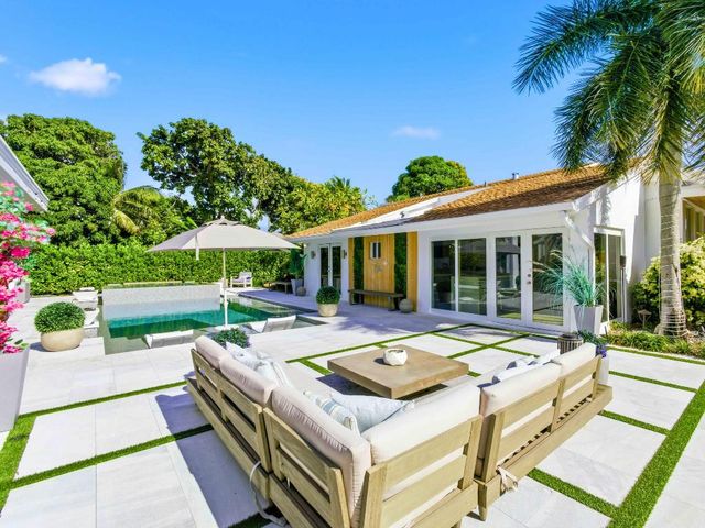 2210 NE 3rd Ave Avenue, Delray Beach, FL 33444