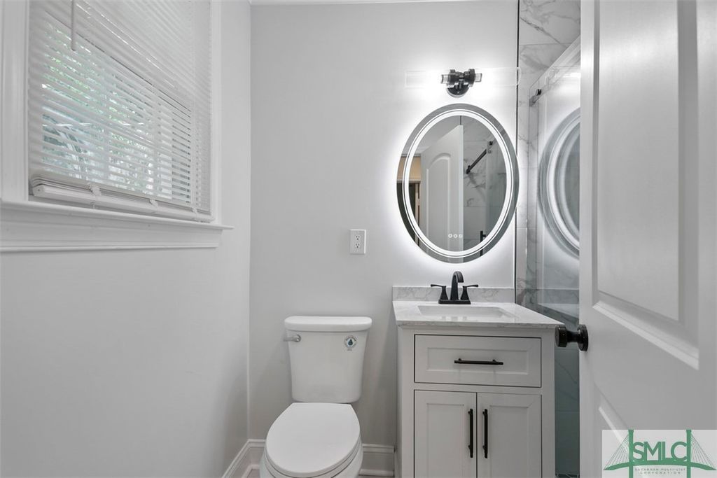 Image 25 of property listing at 5 Linden Drive, Savannah, GA 31405