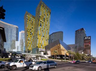 3722 Las Vegas Boulevard 2001, Las Vegas, NV 89158