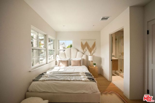 2933 Glenn Avenue, Santa Monica, CA 90405