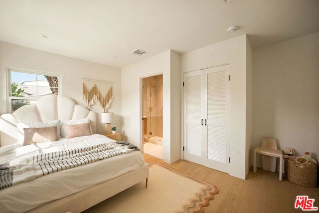 2933 Glenn Avenue, Santa Monica, CA 90405