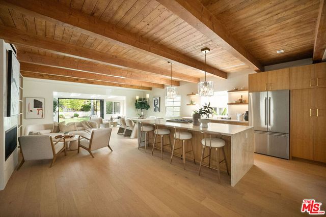 2933 Glenn Avenue, Santa Monica, CA 90405