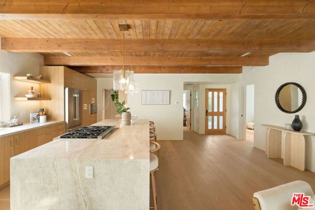 2933 Glenn Avenue, Santa Monica, CA 90405