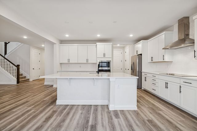 3015 Fernwood Ln, Columbia, TN 38401