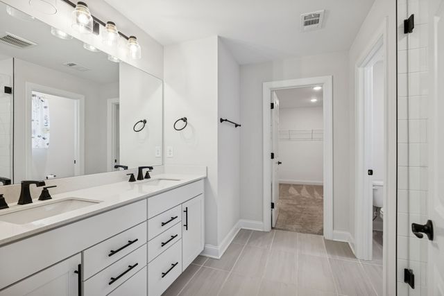 3015 Fernwood Ln, Columbia, TN 38401