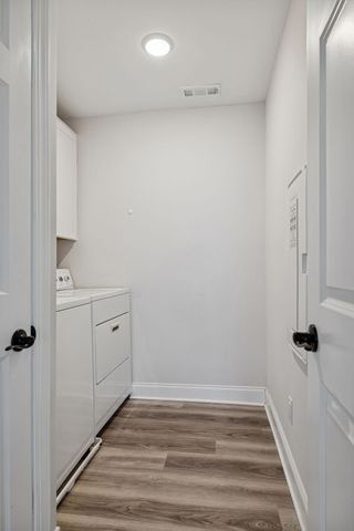 3015 Fernwood Ln, Columbia, TN 38401