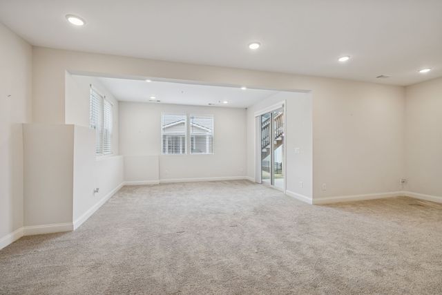 3015 Fernwood Ln, Columbia, TN 38401