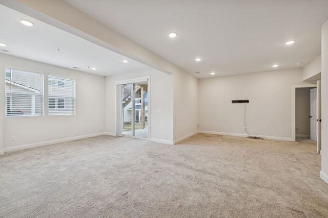 3015 Fernwood Ln, Columbia, TN 38401