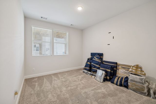 3015 Fernwood Ln, Columbia, TN 38401