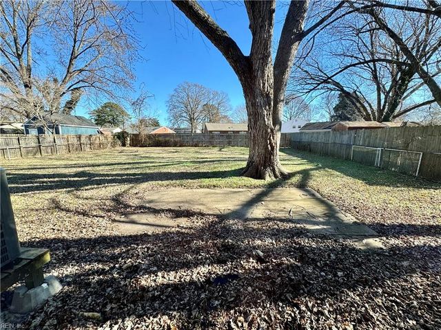 121 Fort Worth ST, Hampton, VA 23669