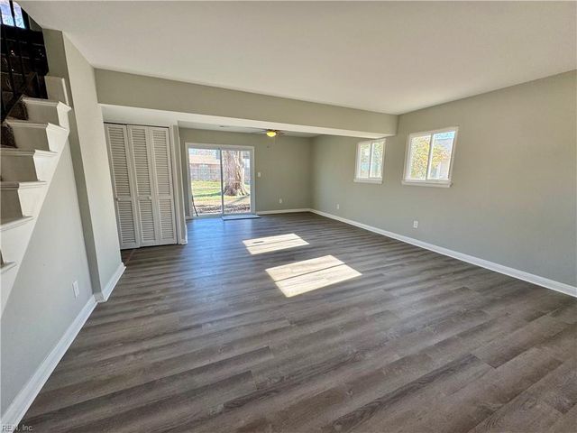 121 Fort Worth ST, Hampton, VA 23669