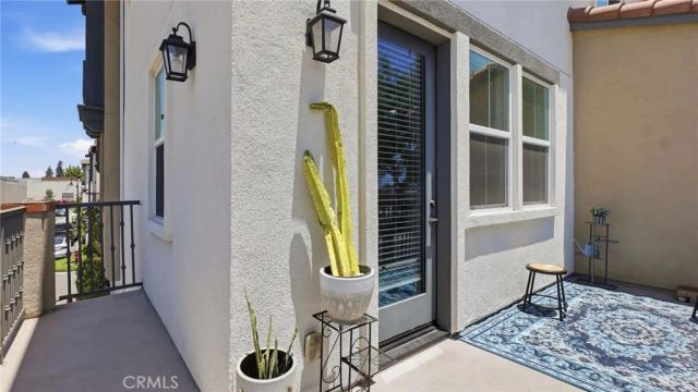 2560 Valentina, Commerce, CA 90040