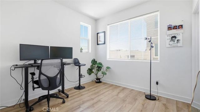 2560 Valentina, Commerce, CA 90040