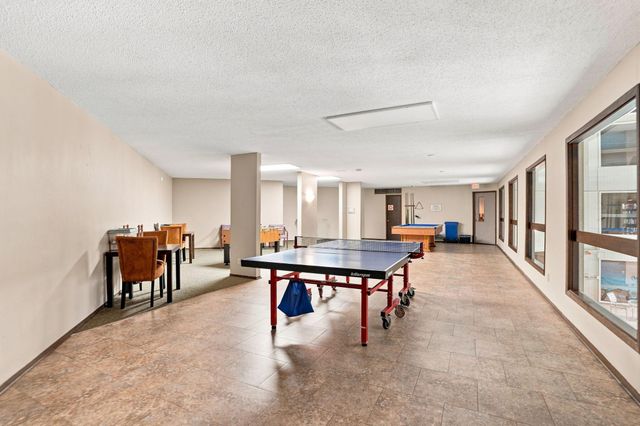 2495 Canabury Drive 230, Little Canada, MN 55117
