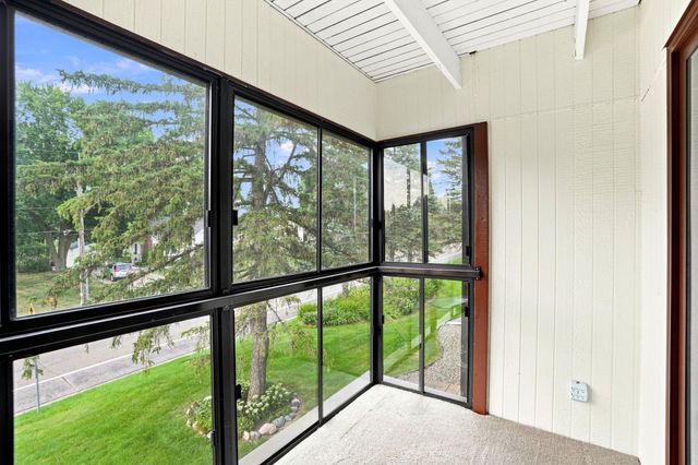 2495 Canabury Drive 230, Little Canada, MN 55117