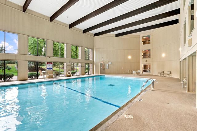 2495 Canabury Drive 230, Little Canada, MN 55117