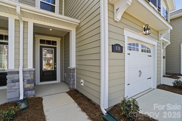 332 Laura Elizabeth Lane, Clover, SC 29710