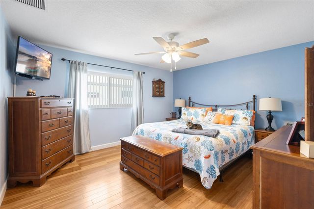 1070 MCCARTY STREET, Dunedin, FL 34698