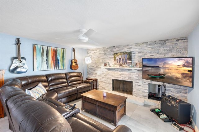1070 MCCARTY STREET, Dunedin, FL 34698