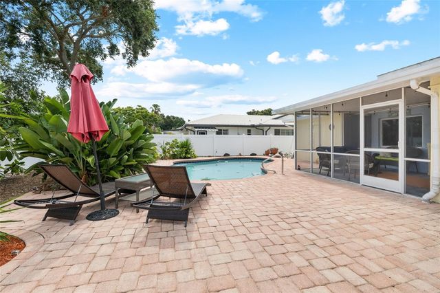1070 MCCARTY STREET, Dunedin, FL 34698
