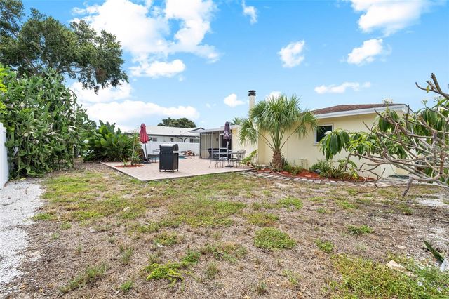 1070 MCCARTY STREET, Dunedin, FL 34698