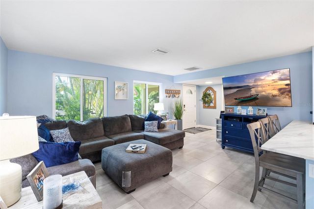 1070 MCCARTY STREET, Dunedin, FL 34698