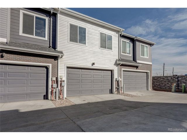 1934 S Poplar Ct, Denver, CO 80224