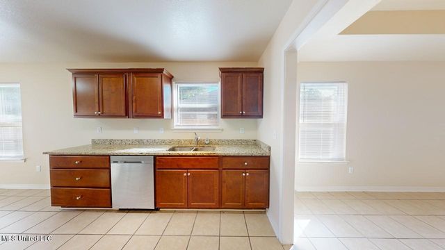 394 Rosalie Maria Drive, Biloxi, MS 39531