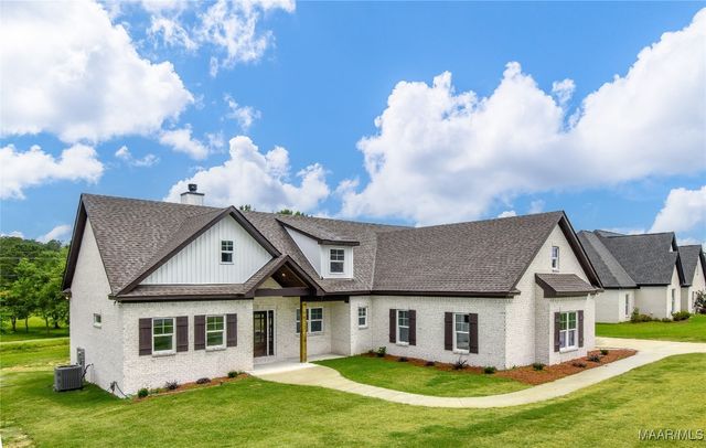 105 Noles Drive, Tallassee, AL 36078