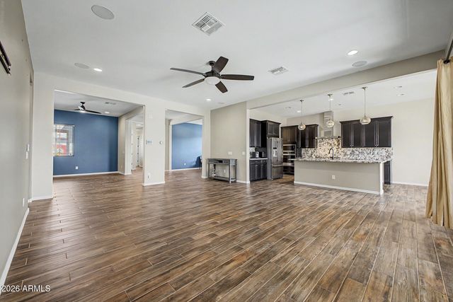 5116 N 185TH Avenue, Litchfield Park, AZ 85340