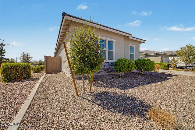 5116 N 185TH Avenue, Litchfield Park, AZ 85340